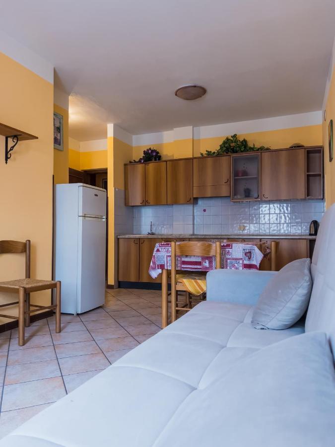 El Rocol Aparthotel Vezza dʼOglio Екстериор снимка